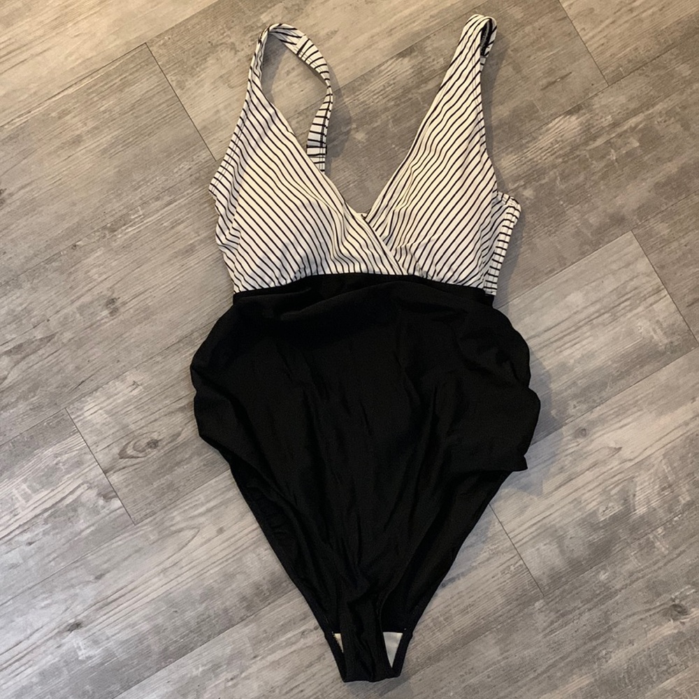 Thyme Maternity Bathing Suit